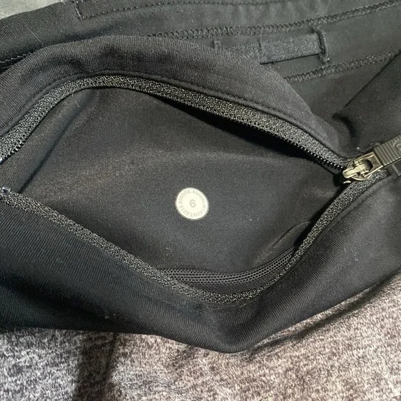 Lululemon Speed Up Short 4" - Picture 8 of 9